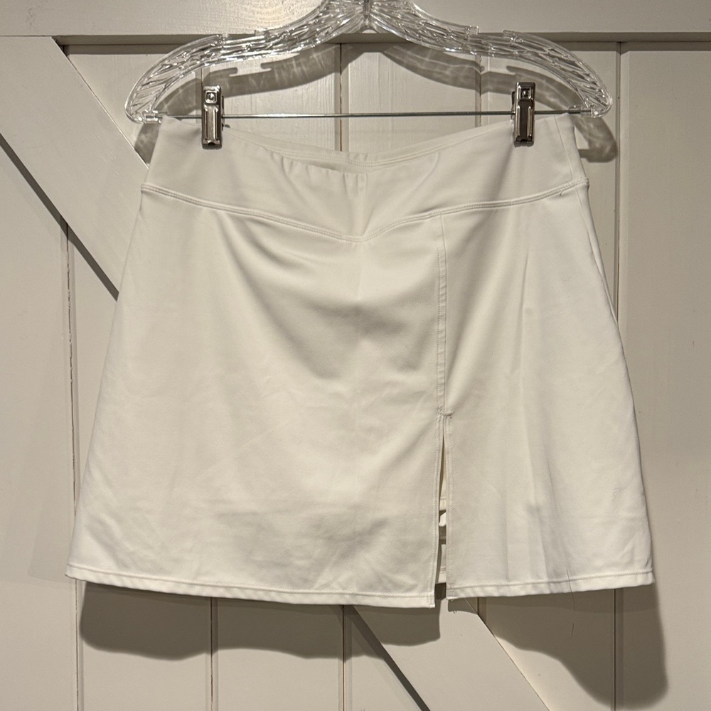 Kiragrace White Athletic Skort